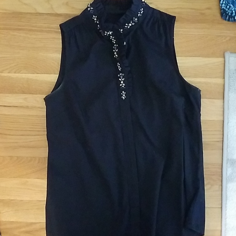 Jeweled collar sleeveless top